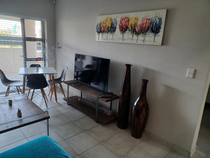 To Let 3 Bedroom Property for Rent in Burgundy Estate Western Cape